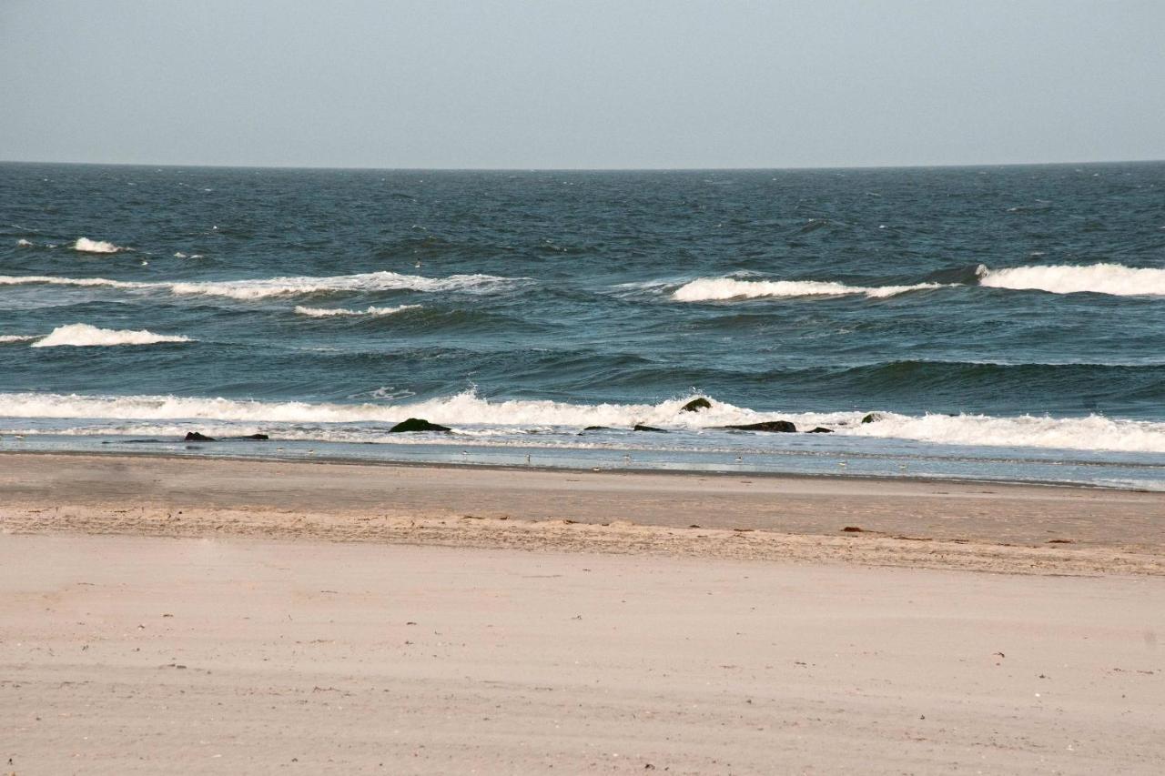 Walk To Beach Coastal Brigantine Condo With Patio! Экстерьер фото